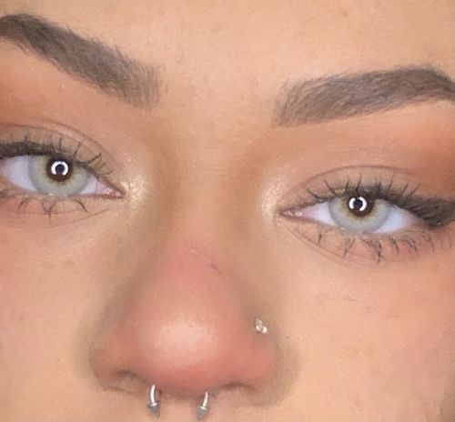 Customer photo review of EYEVOS Tailored For Brown Eyes Hot Classic Set (4 pairs)