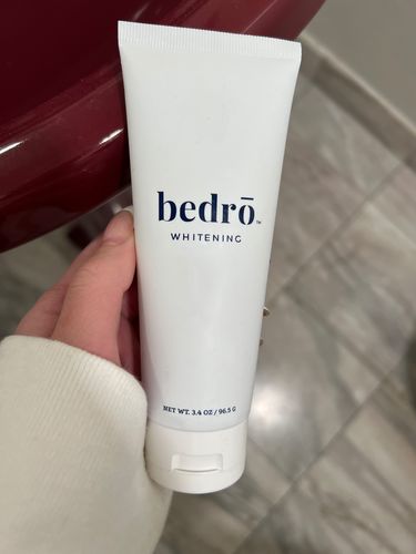 Customer photo review of bedrō Whitening