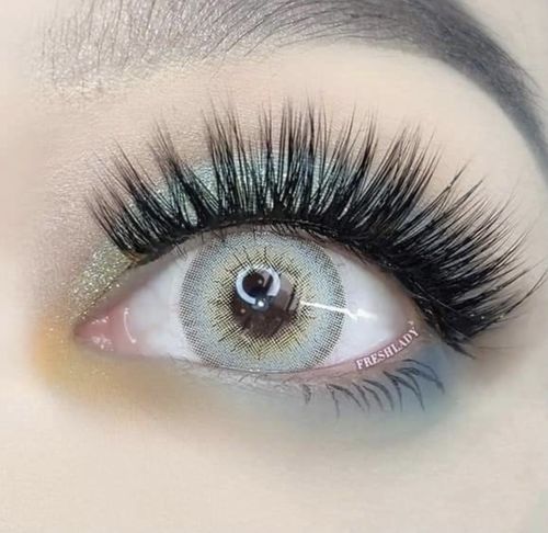 Customer photo review of EYEVOS Tailored For Brown Eyes Hot Classic Set (4 pairs)