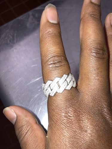 Customer photo review of 3 Carat VVS1 Moissanite Cuban Link Ring