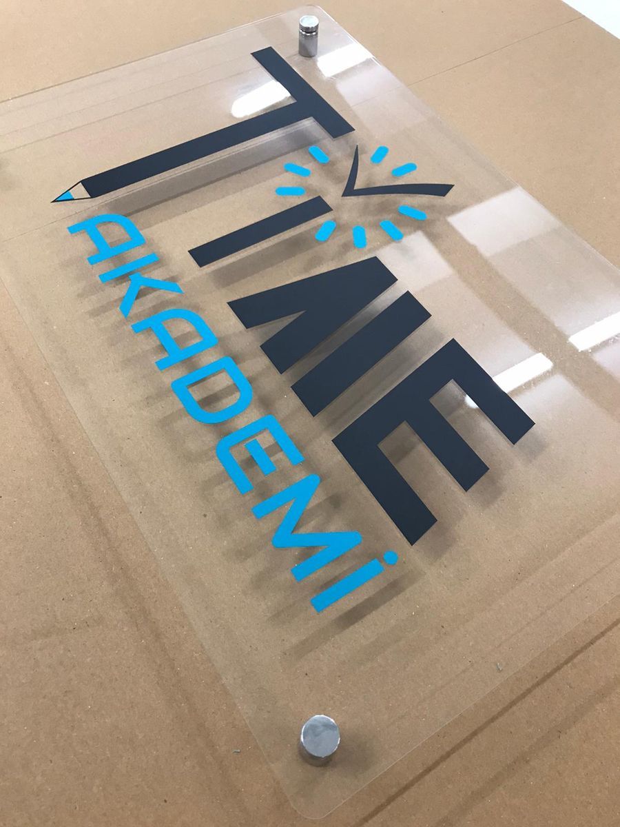 Customer photo review of Şeffaf Pleksi Kapı Tabelası
