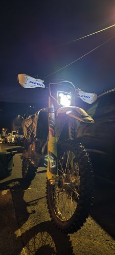 Customer photo review of 2020 - 2024 HUSQVARNA SUPER BRIGHT DRL LED HEADLIGHT 4200 LUMENS FE TE HUSKY [ WHITE | BLACK | INSERT ]