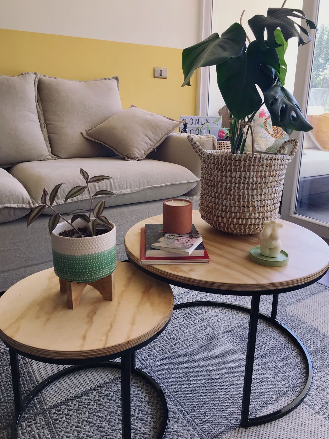 Customer photo review of Mesa de centro circular nido