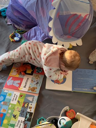 Customer photo review of Brazilian Nursery Rhymes