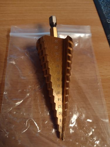 Customer photo review of Pagoda drill bit universal metal reaming stainless steel special hole opener