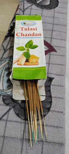 Customer photo review of Tulasi Chandan Agarbatti / Natural & Handrolled Incense
