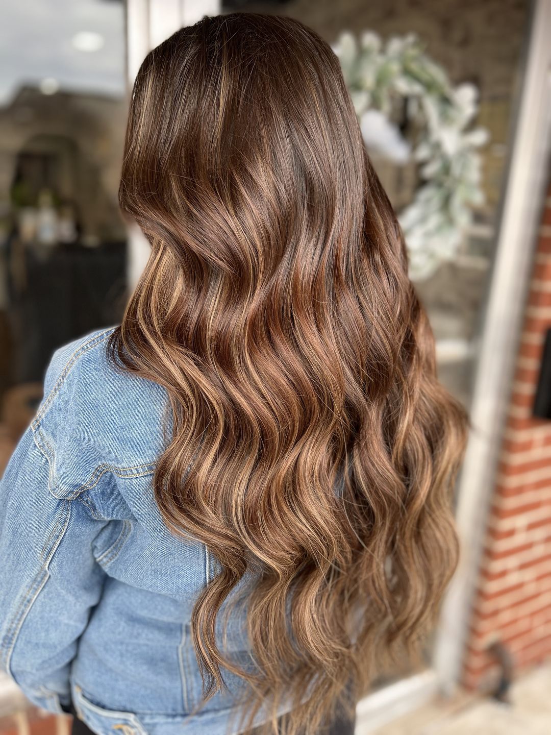 Customer photo review of Balayage Highlights Tape in Hair Extensions 100% Remy Human Hair (#2/8/2)