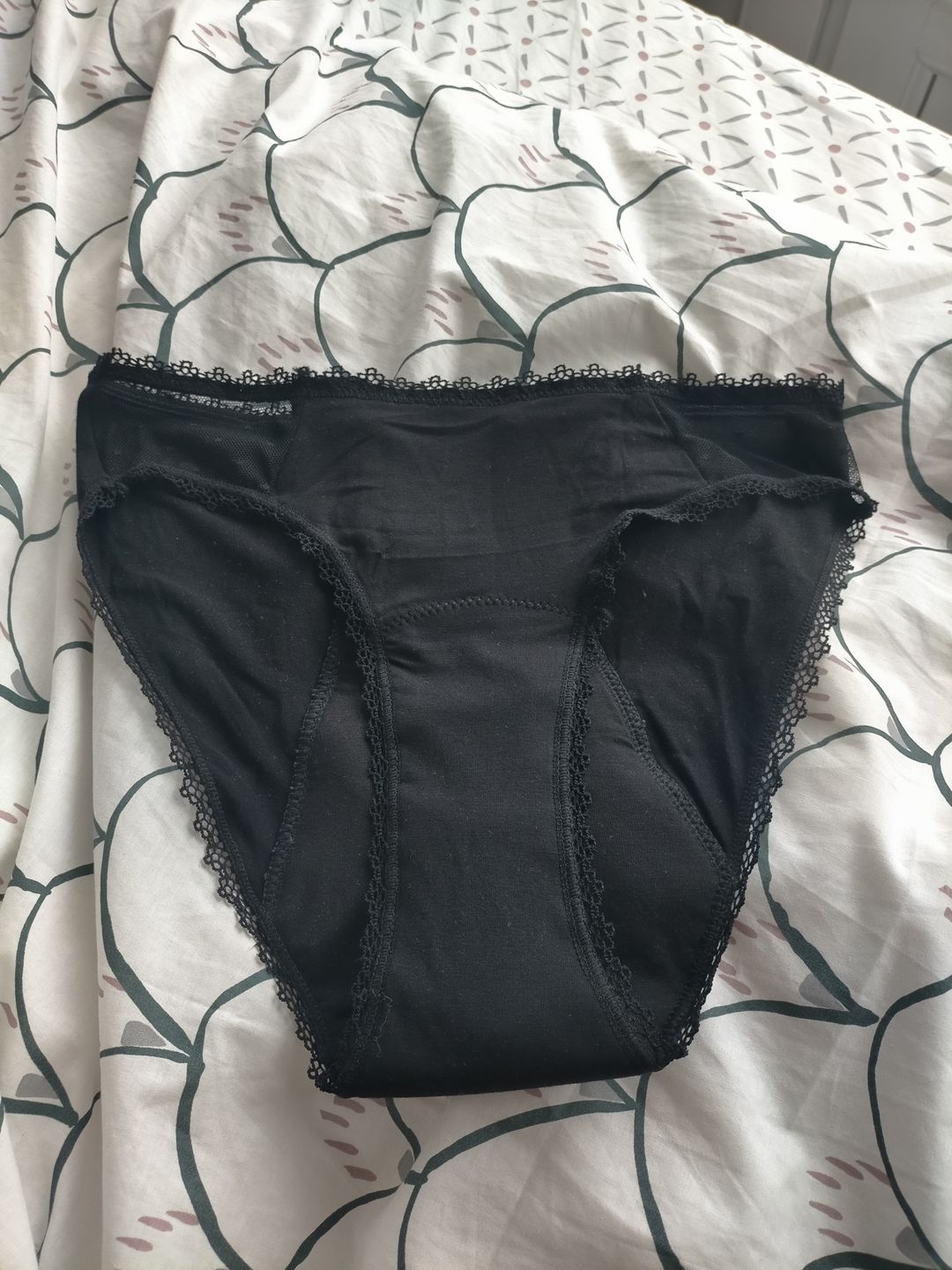 Customer photo review of Culotte Menstruelle Manon