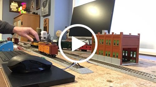 Customer video review of PREORDER BLI 6724 EMD NW2, C&NW 1013, Green & Yellow, Paragon4 Sound/DC/DCC, HO