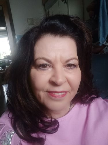 Customer photo review of 104 - Kajal / Eyeliner Evergreen