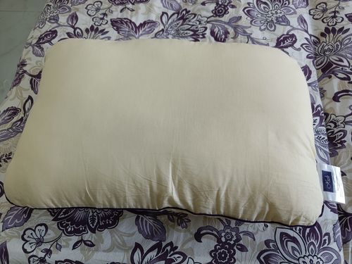 hush standard pillow