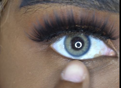 Customer photo review of EYEVOS Real India Brown Colored Contact Lenses