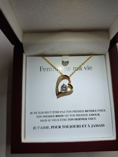 Customer photo review of Collier Coeur Or - À La Femme de ma vie