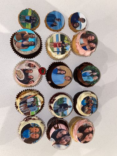 Customer photo review of 15 x 5 cm Pre-cut Standard Cupcake Custom Edible Icing Images