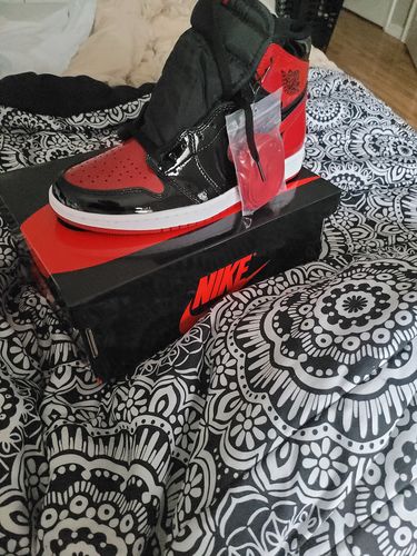 Customer photo review of Jordan 1 Reimagined Bred