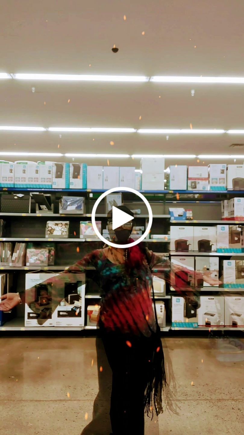 Customer video review of Janis Vibes Velvet Tie Dye Blouse