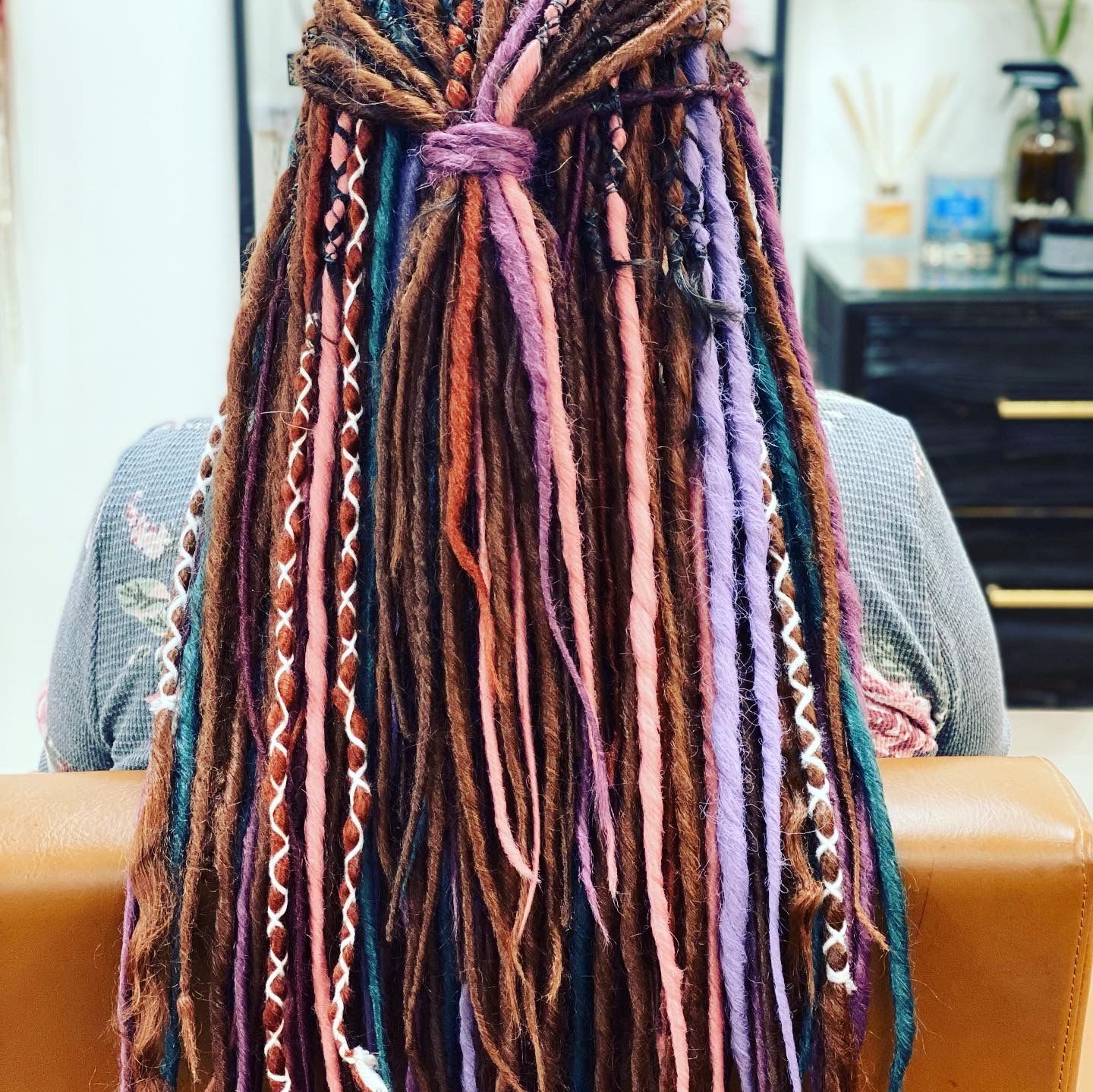 Customer photo review of Dusty Pink  - (1 pack of 5 Dreads)