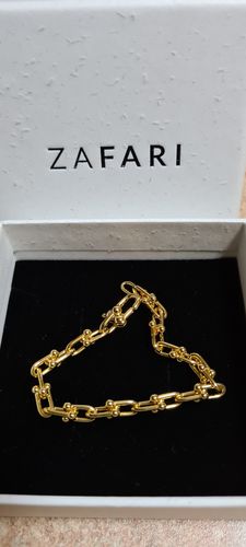 Customer photo review of U Shape Closure 18k Gold Chain Bracelet