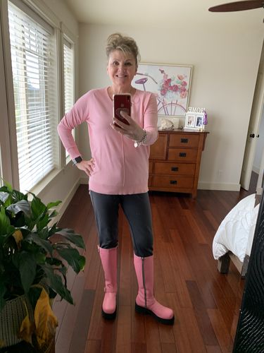 Customer photo review of Comfy As Can Be Sweater (Guava)