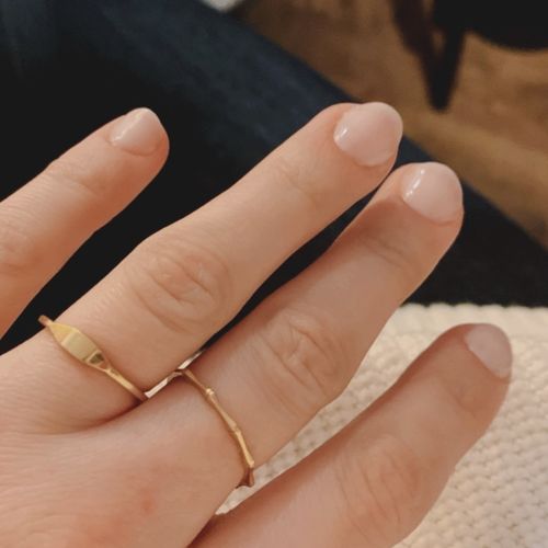 Customer photo review of Bague Thin Signet - Or 10k
