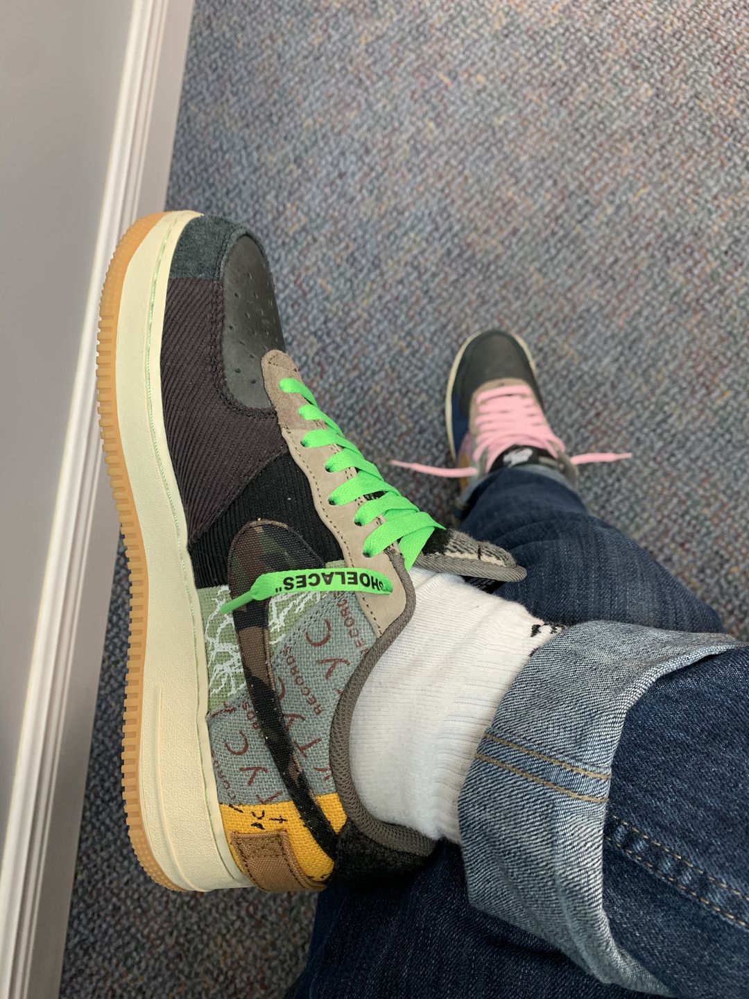 Customer photo review of Thick Oval Shoe Laces (Nike SB Laces)