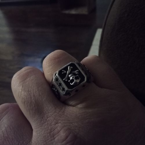 Customer photo review of SILVER SAINT SKULL RING