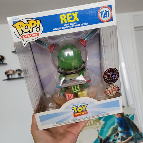 Customer photo review of 1091 FUNKO POP Disney deluxe : Rex w/ controller - Toy Story (special edition) exclusive