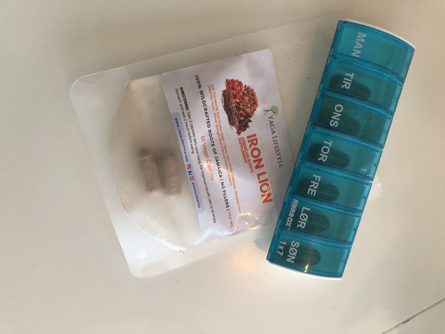 Customer photo review of Iron Lion Capsules | Jamaican Roots Tonic Supplement with Sarsaparilla, Chaney Root (Cocolmeca), Strongback, Allman Strength
