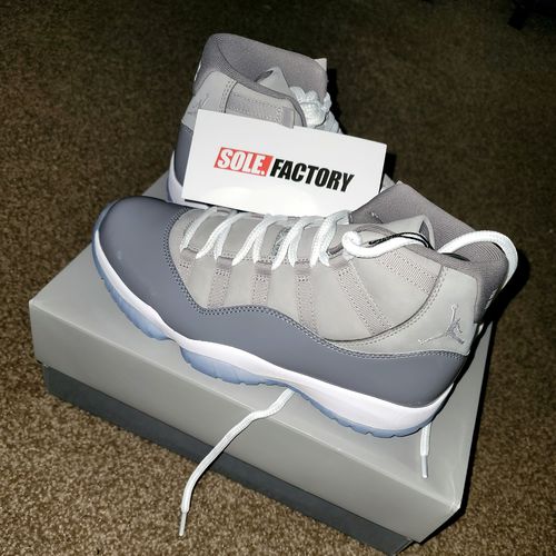 Customer photo review of 2021 Air Jordan 11 “Cool Grey”