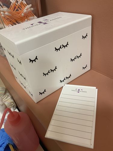 Customer photo review of 10 LAYERS ACRYLIC EYELASH STORAGE BOX