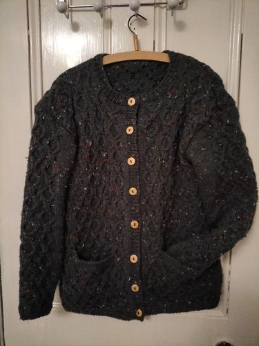 Customer photo review of 2021 Special Edition Adult Aran Box!