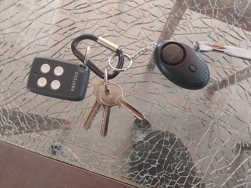 Customer photo review of Alarme de poche anti-agression SecurityLife