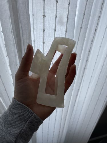 Customer photo review of XL Dreamy Claw Clip