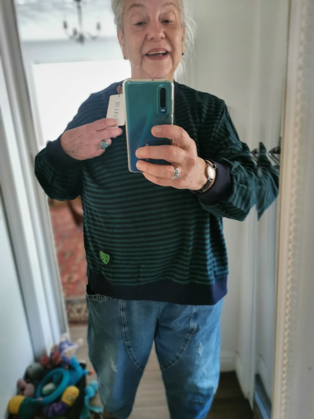Customer photo review of Plus Size Buykud Hand-Made 100% Cotton Sweatshirt