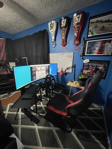 Customer photo review of Simulator Monitor Stand