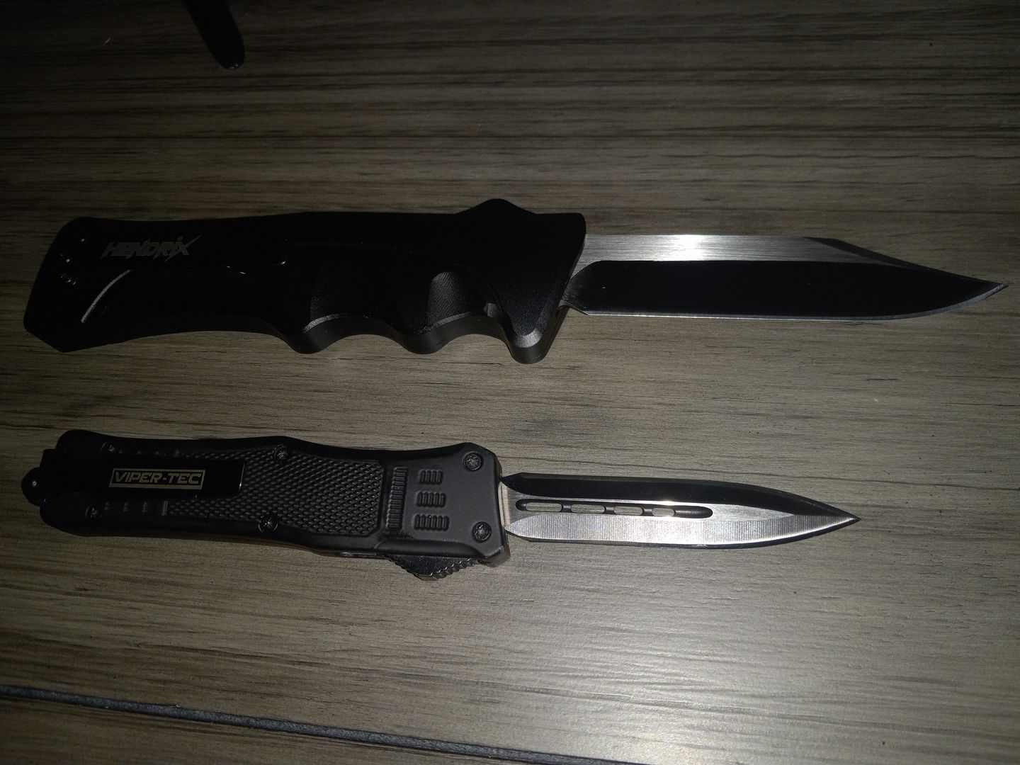 Customer photo review of *New Arrival* Black D2 Clip Point Mamba Hendrix OTF