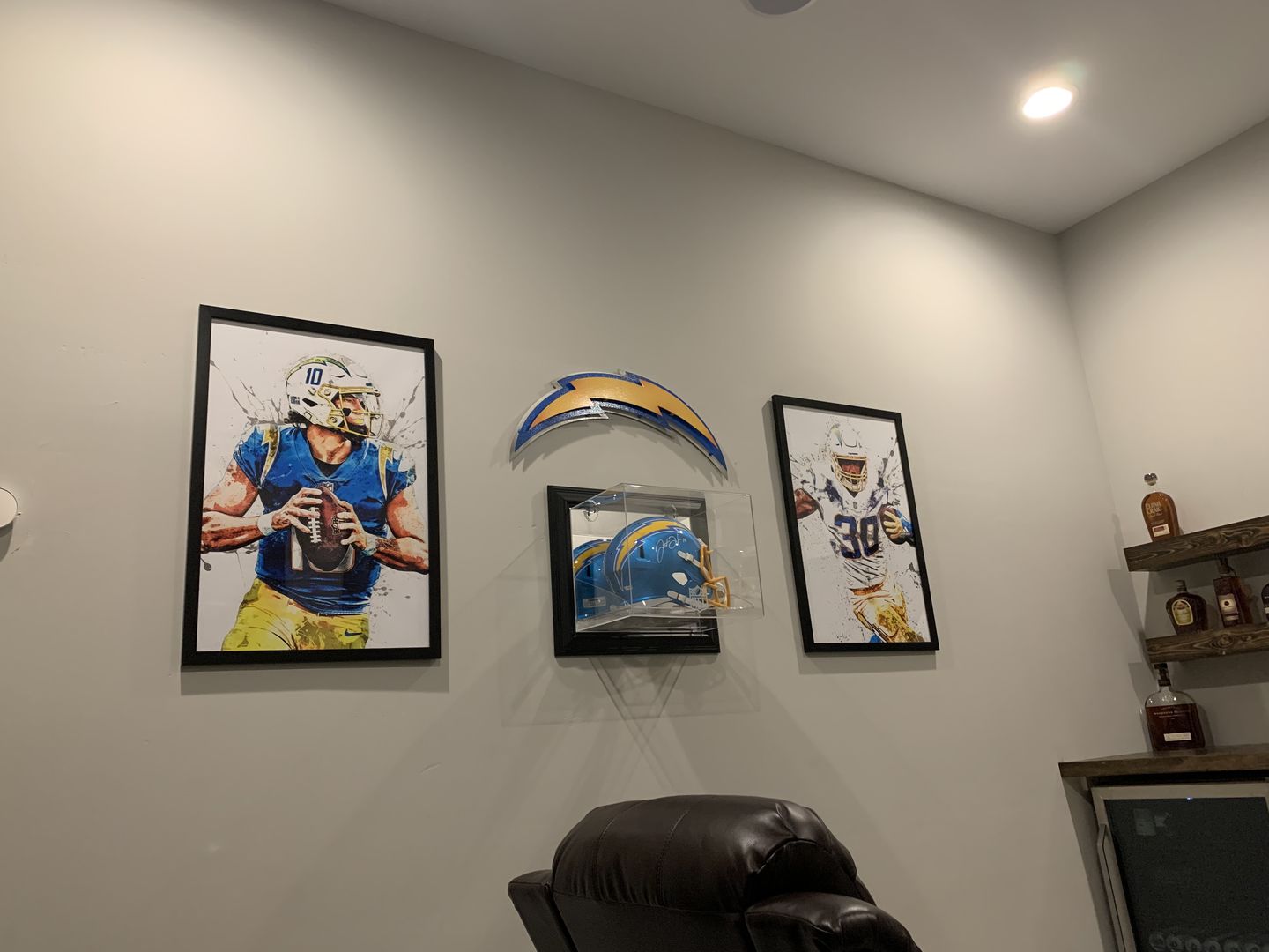 Customer photo review of Los Angeles Chargers Lightning Bolt  3D Vintage Metal Wall Art