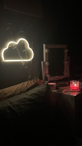 Customer photo review of Neon Cloud Sign