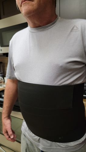 Customer photo review of Men's Wrap Waist Trainer and Shaper