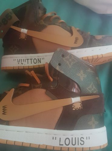 LV X Off White X Air Jordan 1 Sneakers 