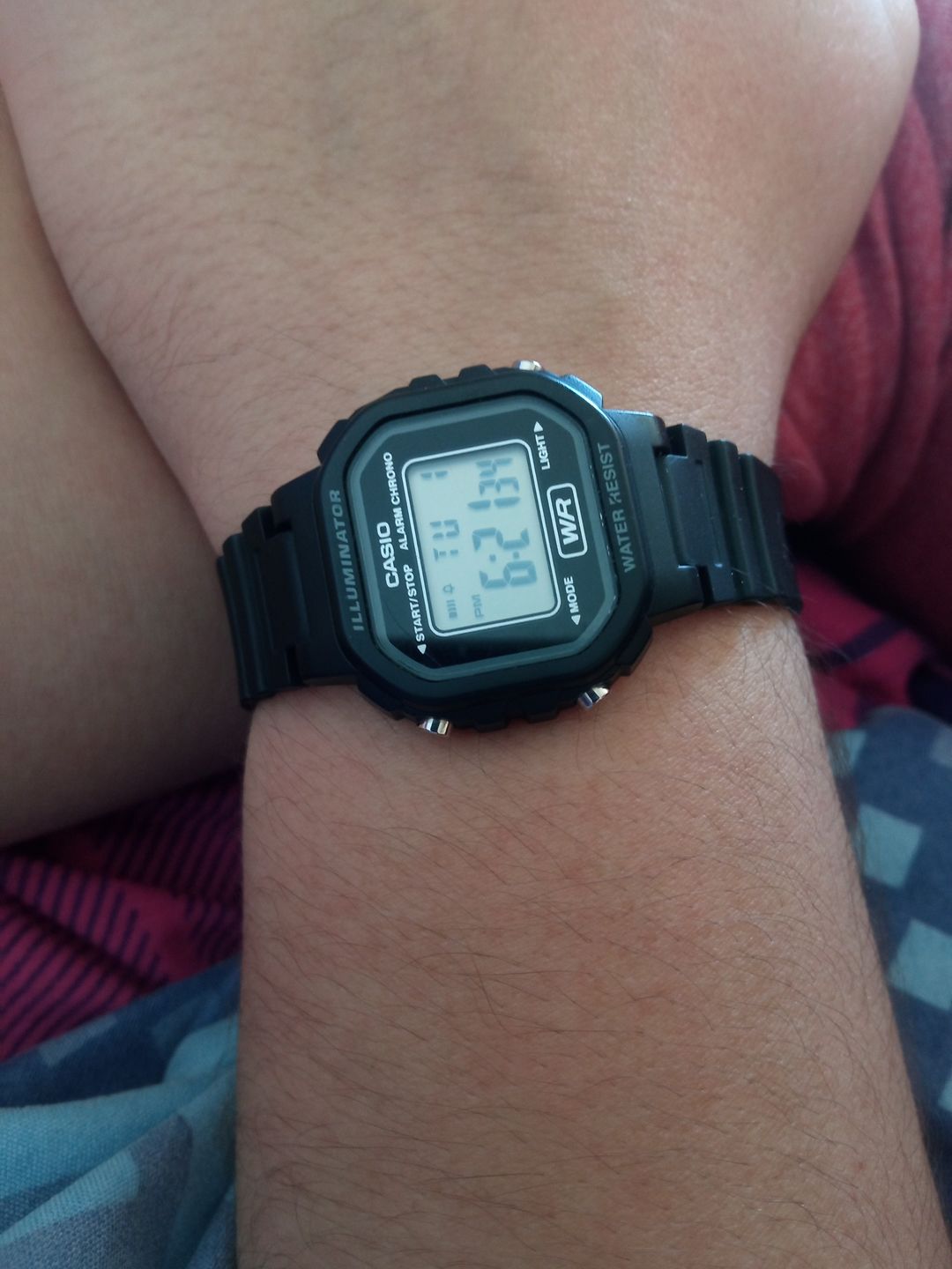Customer photo review of Reloj Casio Vintage LA-20WH-1ADF Negro