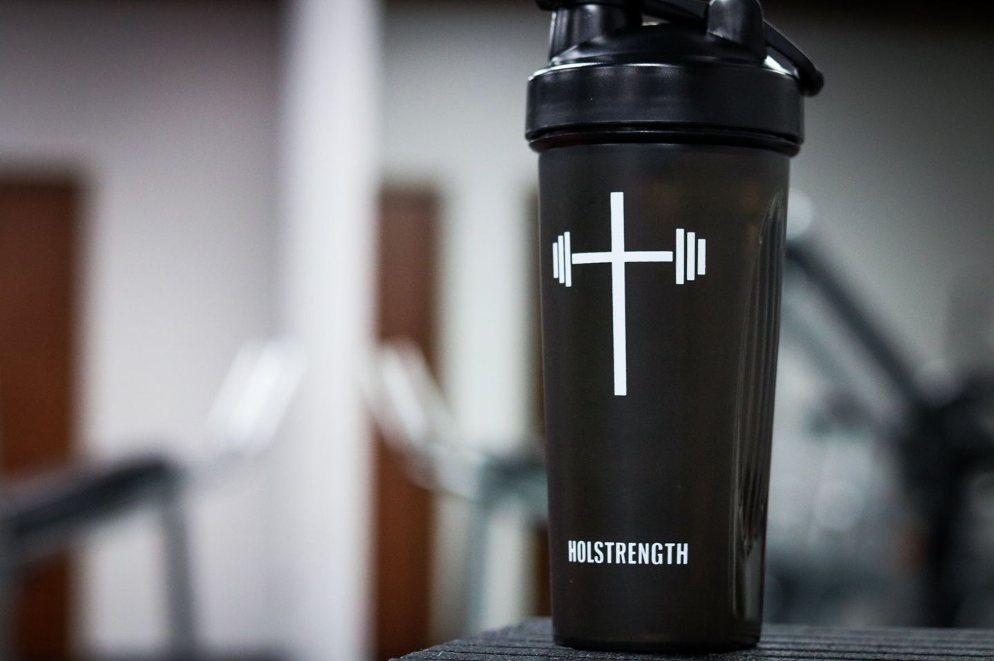 Customer photo review of HolStrength Blender Bottle