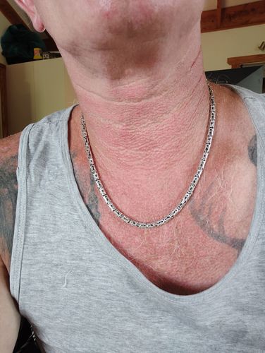 Customer photo review of 5mm Men's Round Byzantine Necklace Chain 925 Sterling Silver 22 Inch 66GR