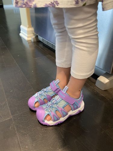 Customer photo review of HOBIBEAR Boys Outdoor Closed-Toe -Green/Orange |AU3315