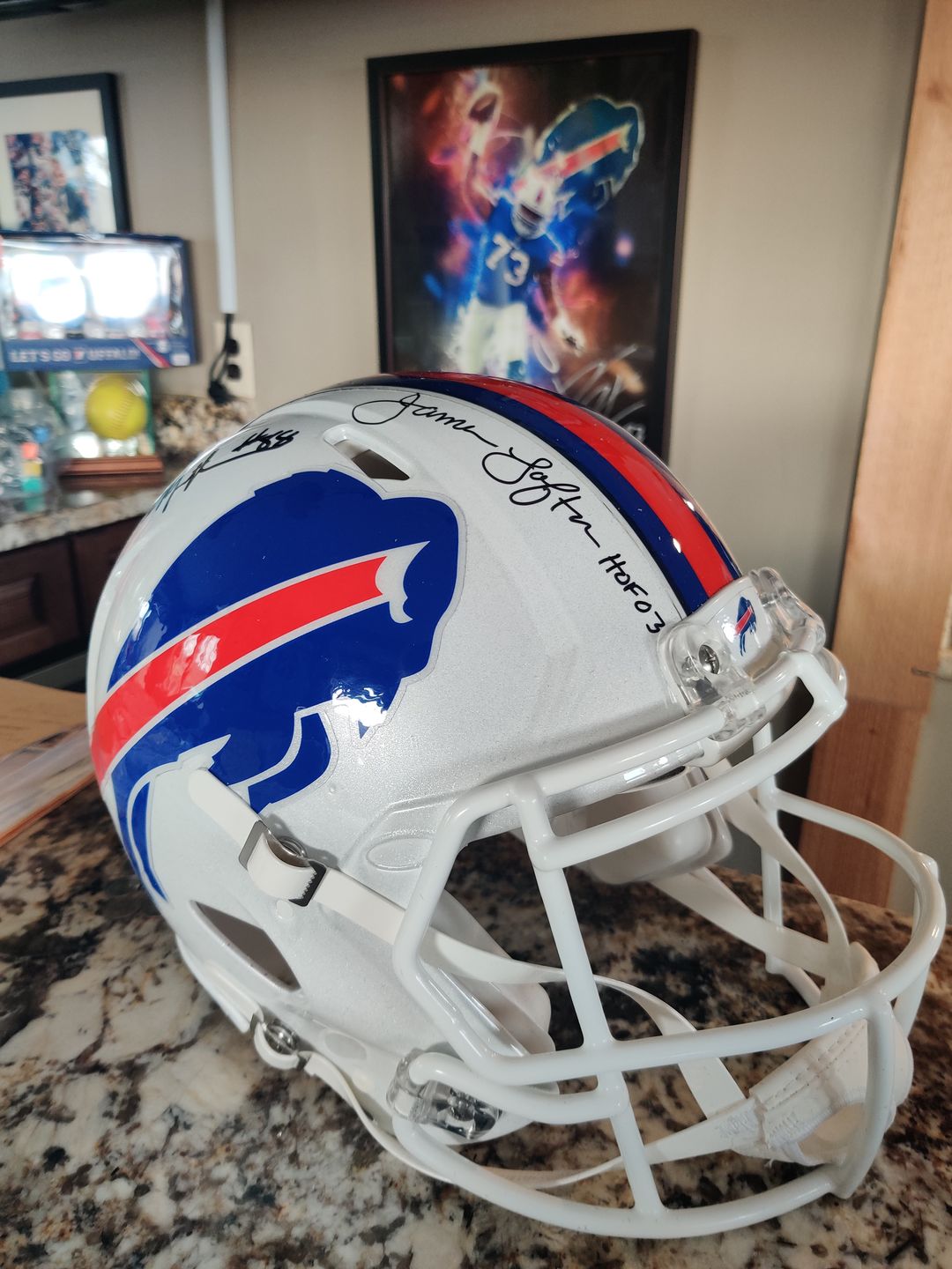 Customer photo review of Buffalo Bills Riddell Revolution Speed Authentic Football Helmet