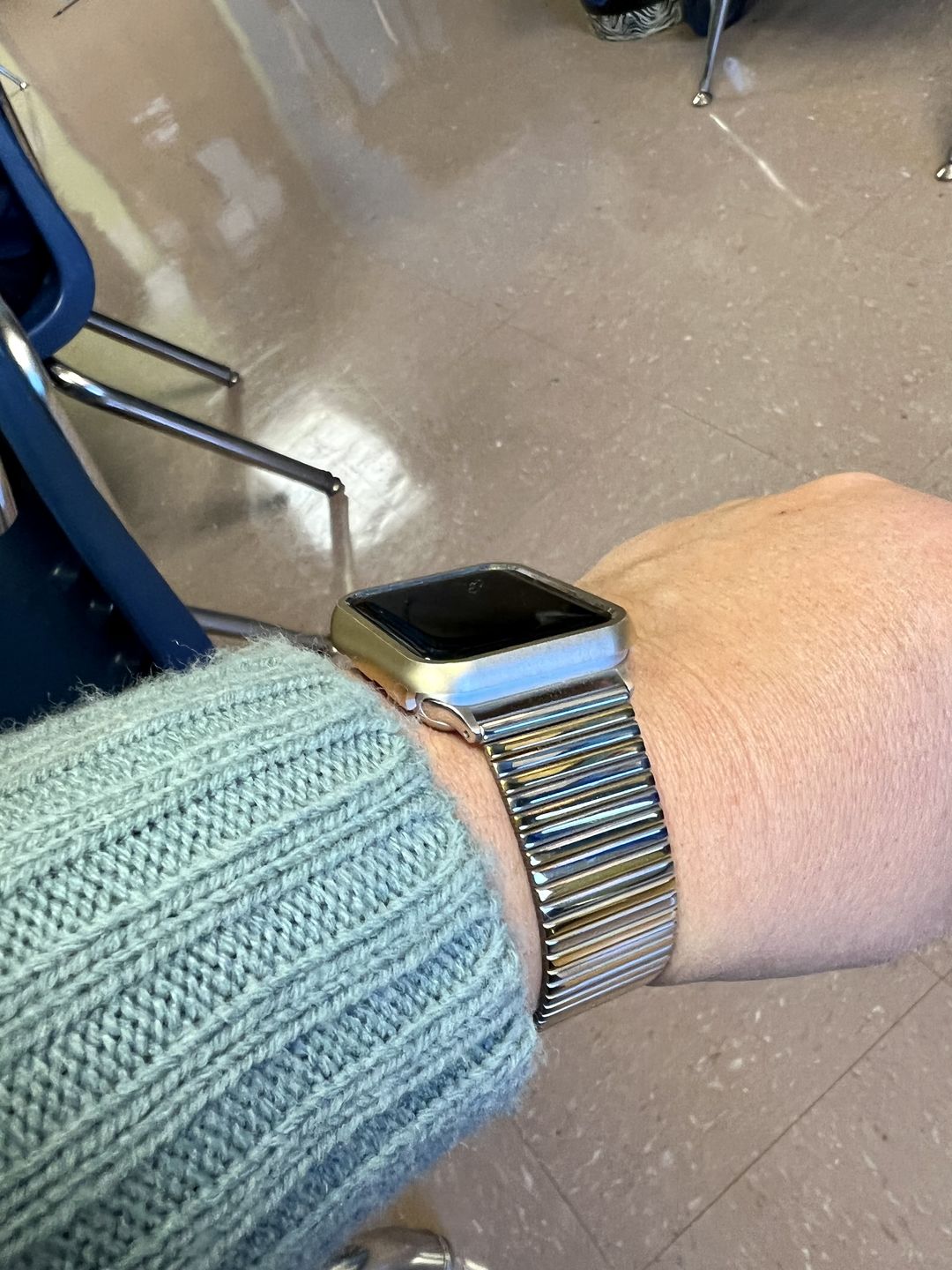 Customer photo review of Iola Metal Band (6 Colours)