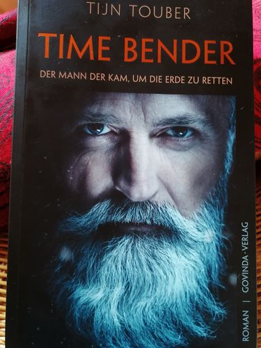Customer photo review of TIME BENDER – Der Mann der kam, um die Erde zu retten