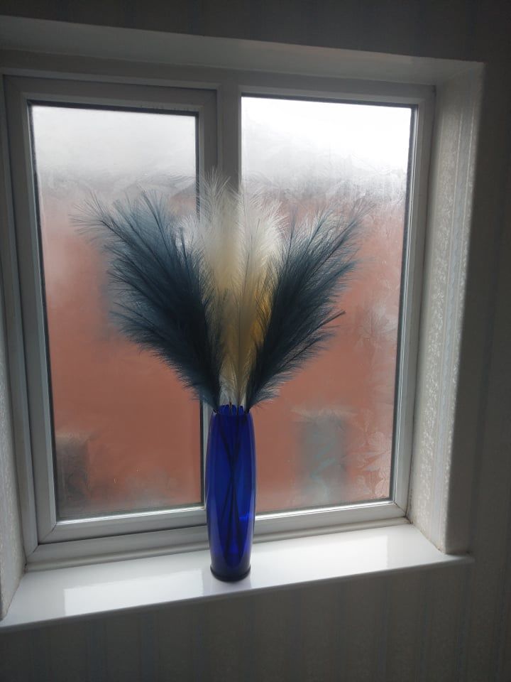 Customer photo review of Tall Faux Pampas Grass - Livid (Blue-Grey)