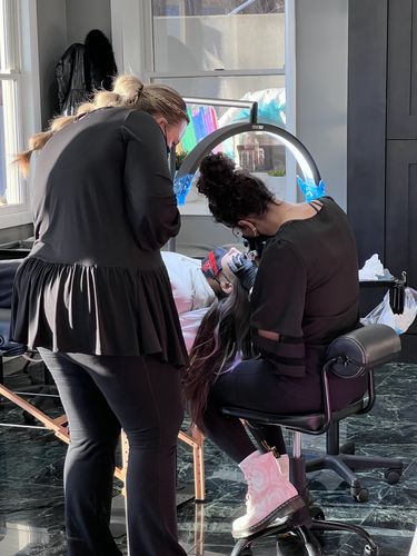 Customer photo review of CosmoGlo Original Light Bundle + Phone Clip