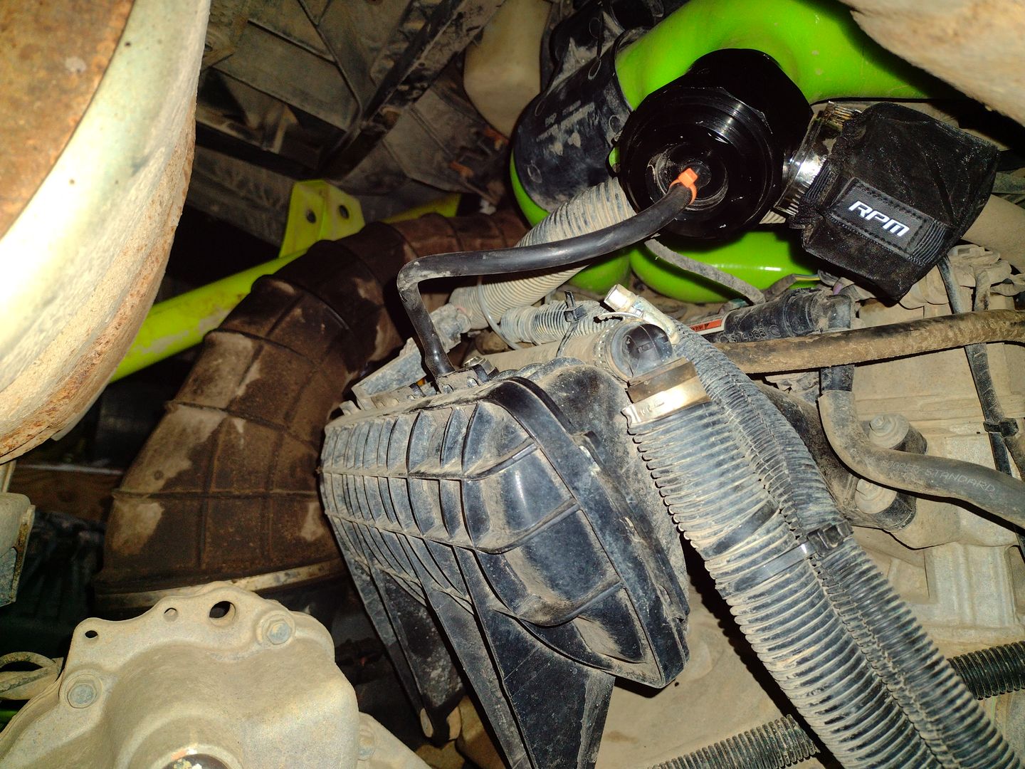 Customer photo review of RPM-SxS Can Am Maverick X3 Full Silicone Charge Tubes Kit R & RR